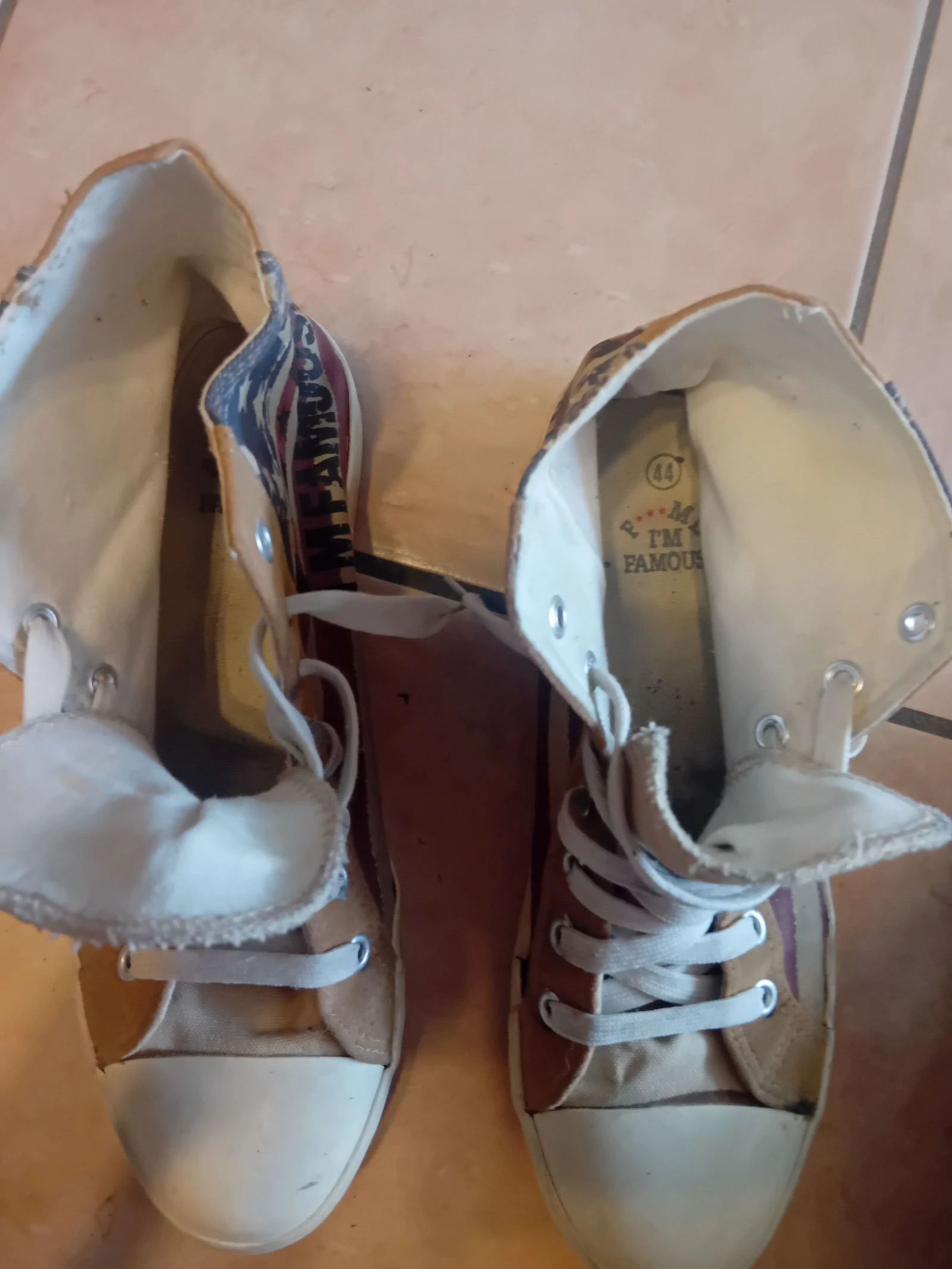Paar Sneakers F***ME I'M FAMOUS! Maat 44 – photo 3